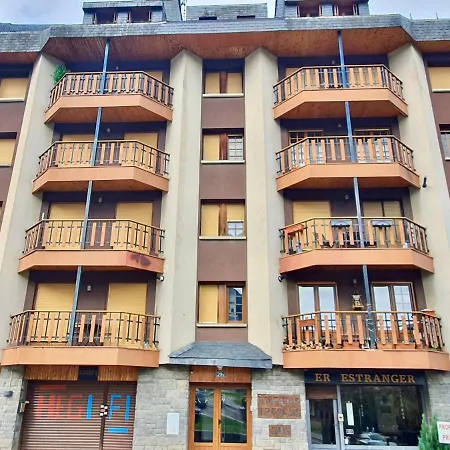 Apartment Iii *